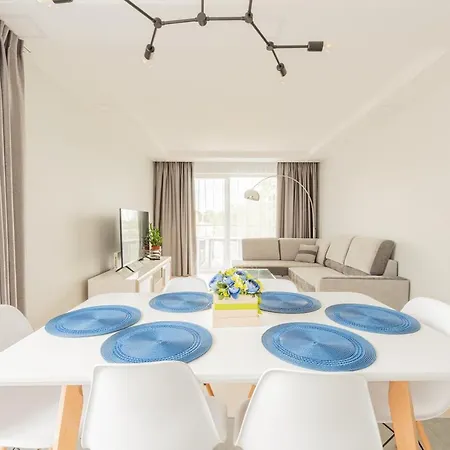 Apartament Sea & City Kolobrzeg Exterior photo